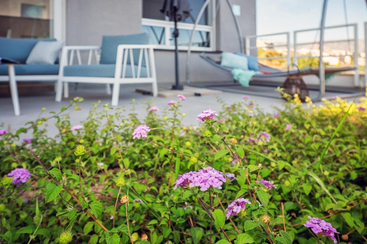 Sea View With Garden Apartment Joshua Split Dış mekan fotoğraf